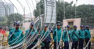 এভারকেয়ারের সামনে নিরাপত্তা জোরদার, সরিয়ে দেয়া হলো নেতাকর্মীদের